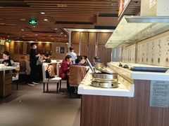 料台-海底捞火锅鲜切牛肉主题店(长寿路店)