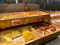 -山焱·炭火自助烤肉(周浦万达店)