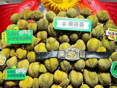 -雍容荟帝王蟹活龙虾展台自助(IFS黑金店)