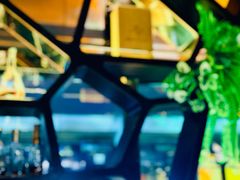 -OZONE 顶楼酒吧(香港丽思卡尔顿酒店)