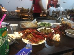 -三妹小龙虾·黄油蟹(华侨城总店)