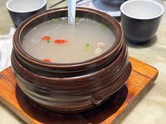 -绿茶餐厅(成都大悦城店)