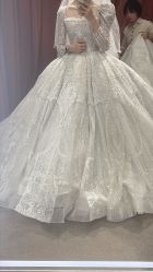 -派丽莫Pellimo原创设计婚纱品牌