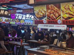 -八一好吃街·高品美食广场