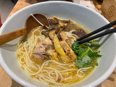 -云味馆米线(广州白云凯德店)