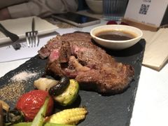 -春树下·树屋花房西餐厅(罍街AS1980店)