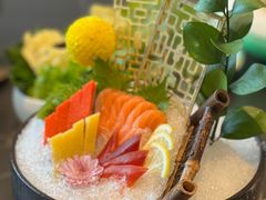 -鼎泰亨·海鲜牛肉餐厅(滨江店)