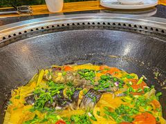 -老刘生态大鱼坊铁锅炖鱼(赛马场店)