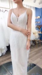 -莫小姐婚纱