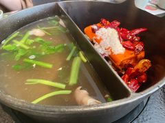 草本鸳鸯锅-盡膳口福跷脚牛肉火锅(晶耀前滩店)