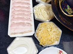 -千亿来乌拉火锅(德胜店)