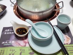 -洪氏嗨捞·猪肚鸡火锅(阳光天地店)