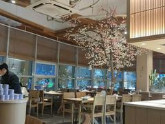 -蜜桃餐厅·伴山(湖滨商业街店)