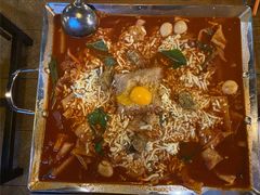 牛肉年糕火锅-包装马车·韩国料理·포장마차