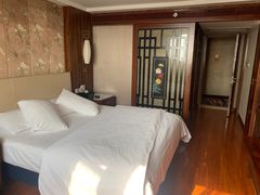 -九号温泉生活馆