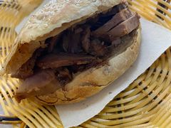 烧饼加肘子-老北京烧饼夹肉(北洼路店)