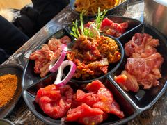 -啊美丽炭火烤肉(滑翔一店)