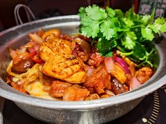 -禄婶鸡煲·打边炉