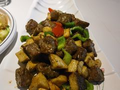 -赶海部落海鲜城(海阳路店)