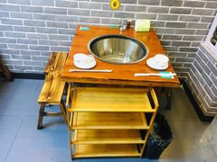 -曹丞相·地锅鸡·地锅鱼(武林店)