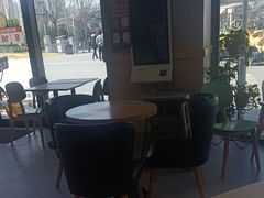 -德克士(宝龙天地店)