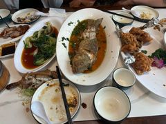-梅利汴京烤鸭•开封豫菜地标店(东大街店)