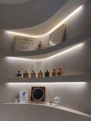 -VALMONT·若嫚蝶国际美肤中心