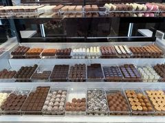 -Laderach 莱德拉(上海环贸iapm店)