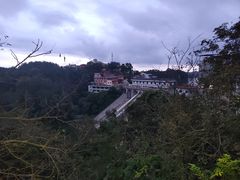 -华凌山庄·隐湖栖