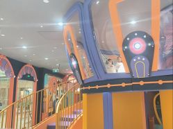-Qmiss家庭娱乐中心(恒隆广场店)