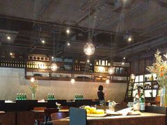 -Carbon莫卡哆·意大利复古集市餐厅(杭州大厦店)