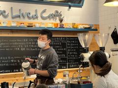 -Be Lived Cafe比例咖啡(摩天轮店)