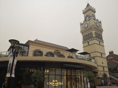-王府井奥莱临潼小镇(临潼店)
