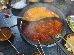 -谭记重庆老火锅(总店)