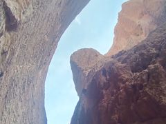 -天山神秘大峡谷