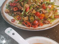 -曹掌柜小酒馆烧烤集团(宾川路店)