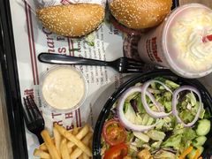 -The Habit Burger Grill 哈比特汉堡(爱琴海店)