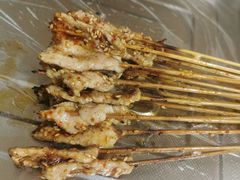 -勃利地摊·勃立小串烧烤