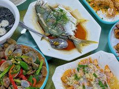 -双月饭店·20年老字号(新村店)