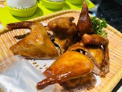 红烧乳鸽-虾饺妹·粤式手工点心(水荫路店)