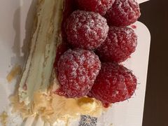 拿破仑·树莓蛋糕-遇见拿破仑(熙南里店)