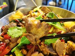 纳西干锅腊排骨-小厨子私房菜·云南美食店
