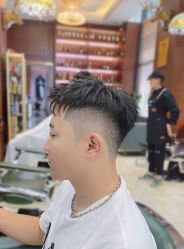 -尼特斯男士发型馆