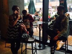 等位区-星巴克臻选(沈阳大悦城店)