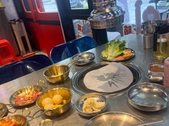 -哈哈碳都·牛肋条无限自助烤肉(台江万达店)