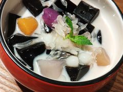 -山城外·非遗酸菜鱼(财富中心店)