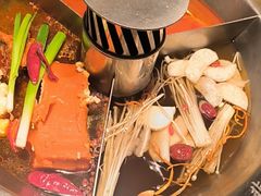 -晓宇重庆火锅(西安荟聚店)