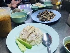 -红大哥水门鸡饭(總店)