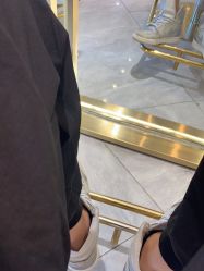 -一東造型烫发染发
