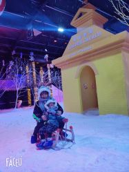 -圣名游乐城冰雪大世界